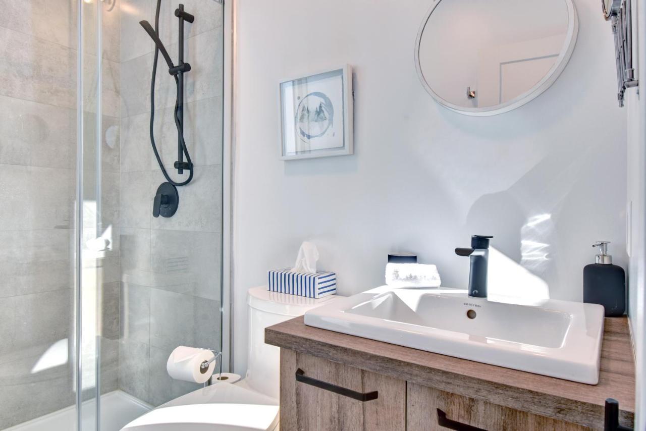 Chalet Serenity - Mont Tremblant Ski - Spa Sauna Wifi Tv Privet Chic Modern House Villa La Conception Exteriör bild