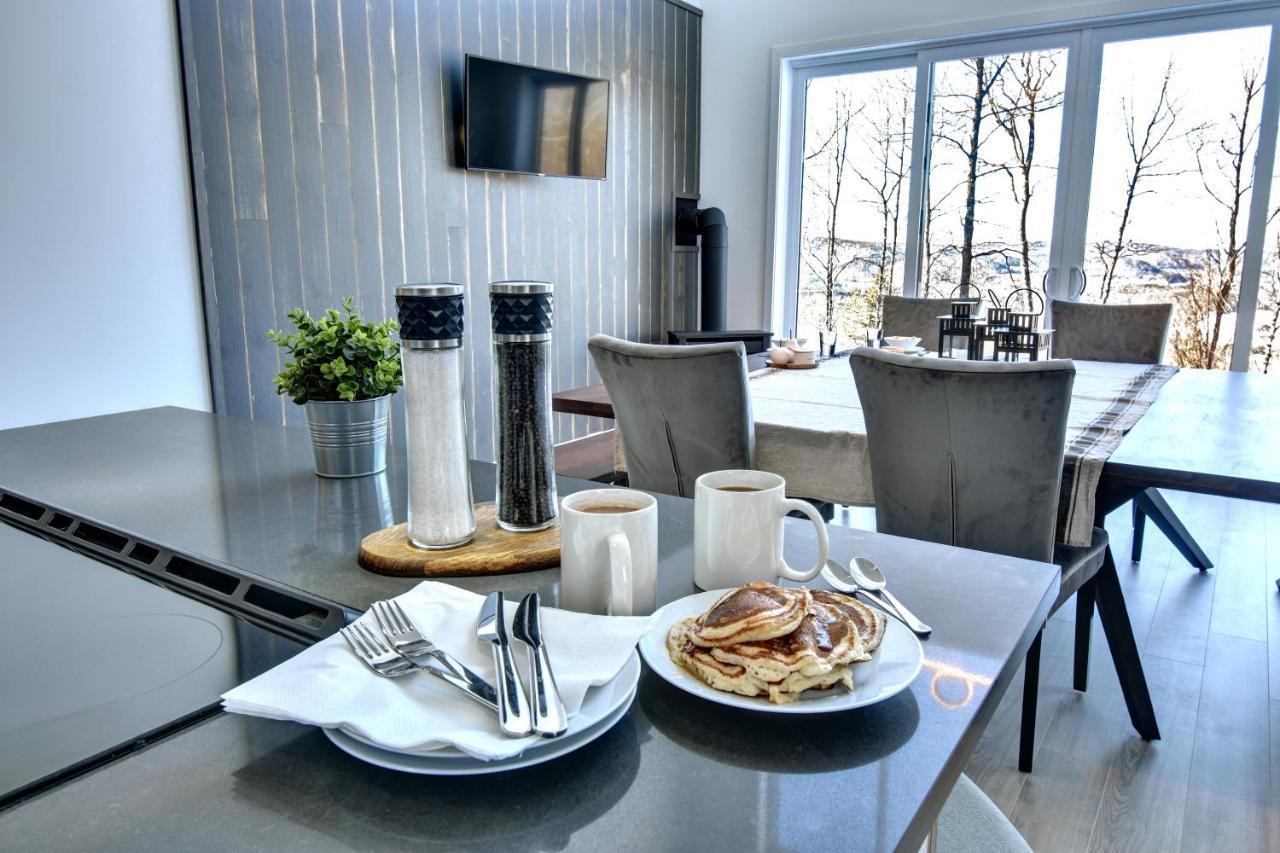 Chalet Serenity - Mont Tremblant Ski - Spa Sauna Wifi Tv Privet Chic Modern House Villa La Conception Exteriör bild